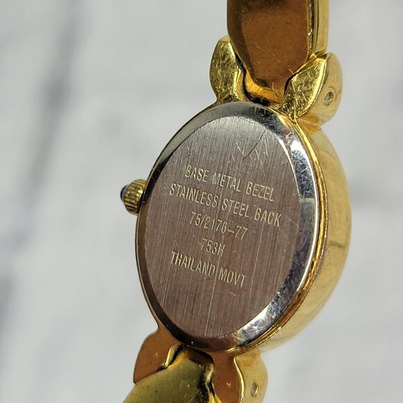 Vintage Armitron Diamond Now Ladies Watch Golden 75/2176-77 753H 16MM New Batter - Picture 5 of 8